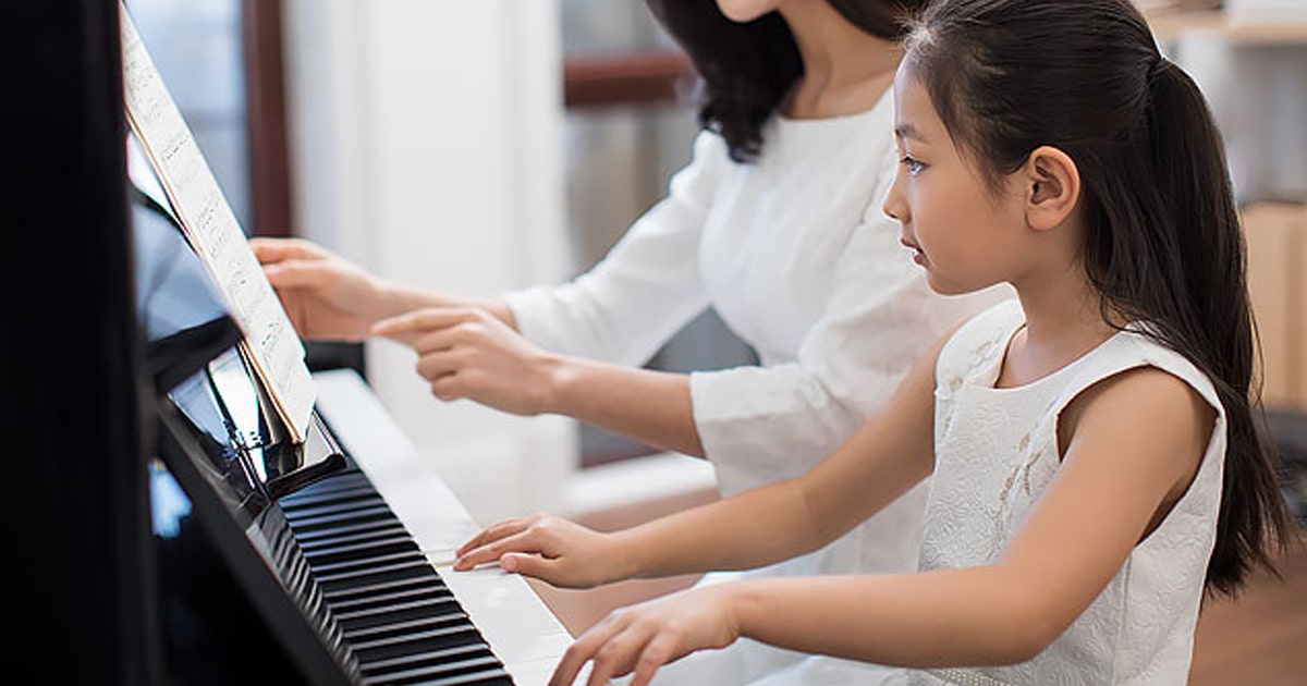 Cùng Tìm Hiểu Về Chương Trình Học Piano Cổ Điển Và Piano Đệm Hát