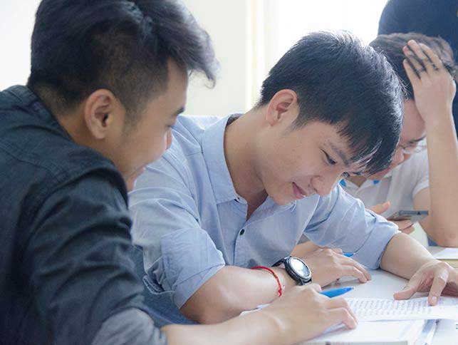 Gia Sư Dạy Môn Ngữ Văn Lớp 11